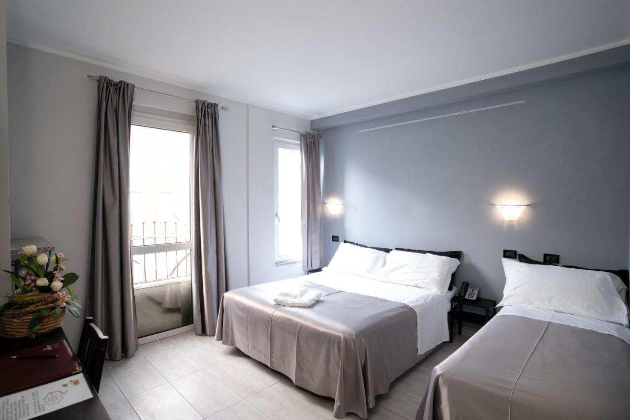 J Hotel Orbassano Buitenkant foto
